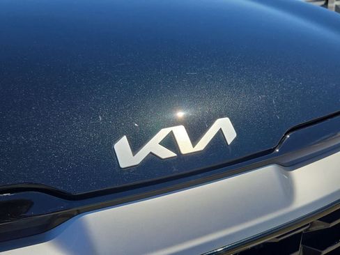 Certified 2025 Kia Sportage EX AWD/4WD image 11