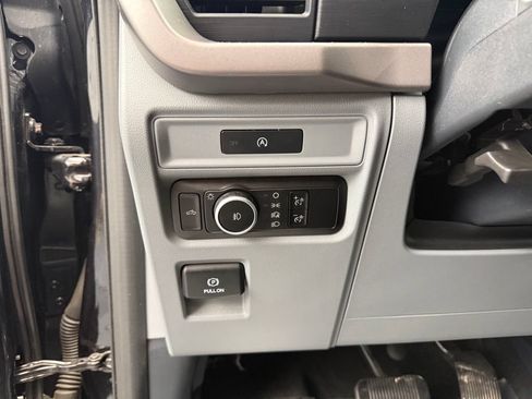 Used 2025 Ford F150 XLT w/ Equipment Group 301A Standard AWD/4WD image 43