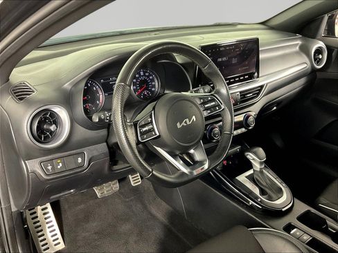 Used 2024 Kia Forte GT-Line w/ GT-Line Premium Package FWD image 16