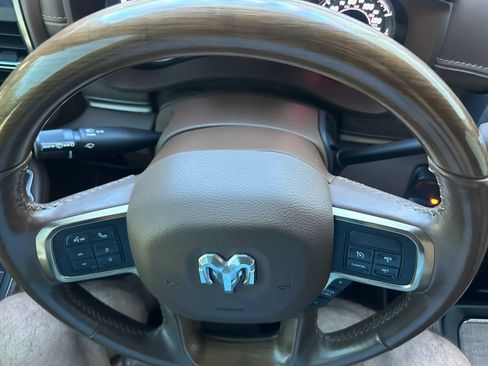 Used 2021 RAM 2500 Limited AWD/4WD image 40