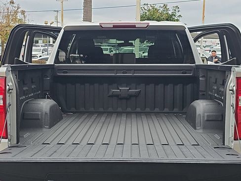 Used 2022 Chevrolet Silverado 1500 RST w/ LPO, Blackout Package image 12