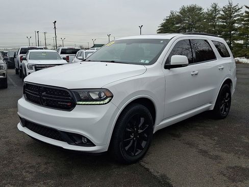Used 2017 Dodge Durango GT w/ Premium Group image 3