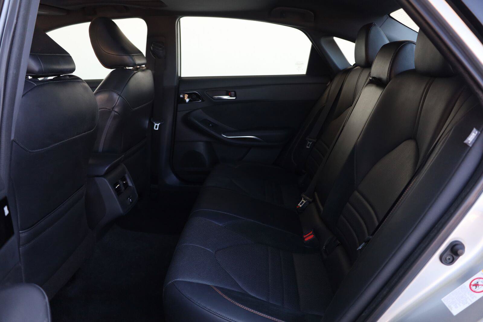 Used 2019 Toyota Avalon XSE w/ All Weather Liner Package FWD image 21