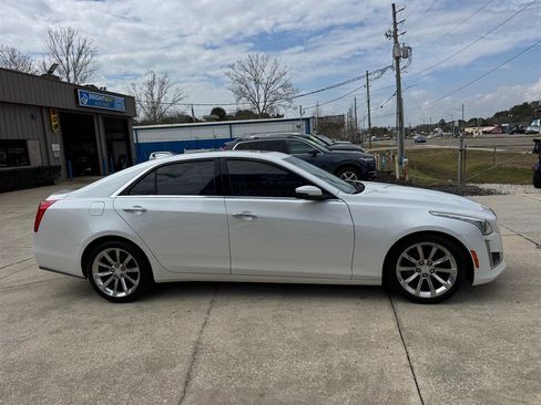 Used 2019 Cadillac CTS Luxury image 3
