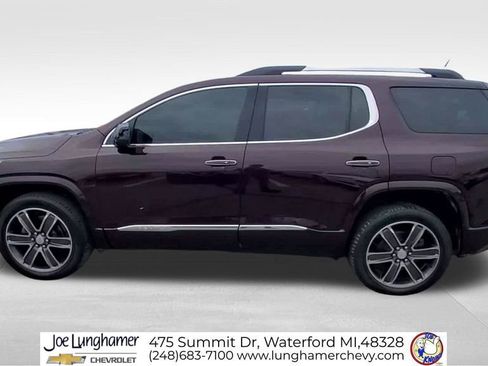 Used 2018 GMC Acadia Denali w/ Technology Package FWD image 6