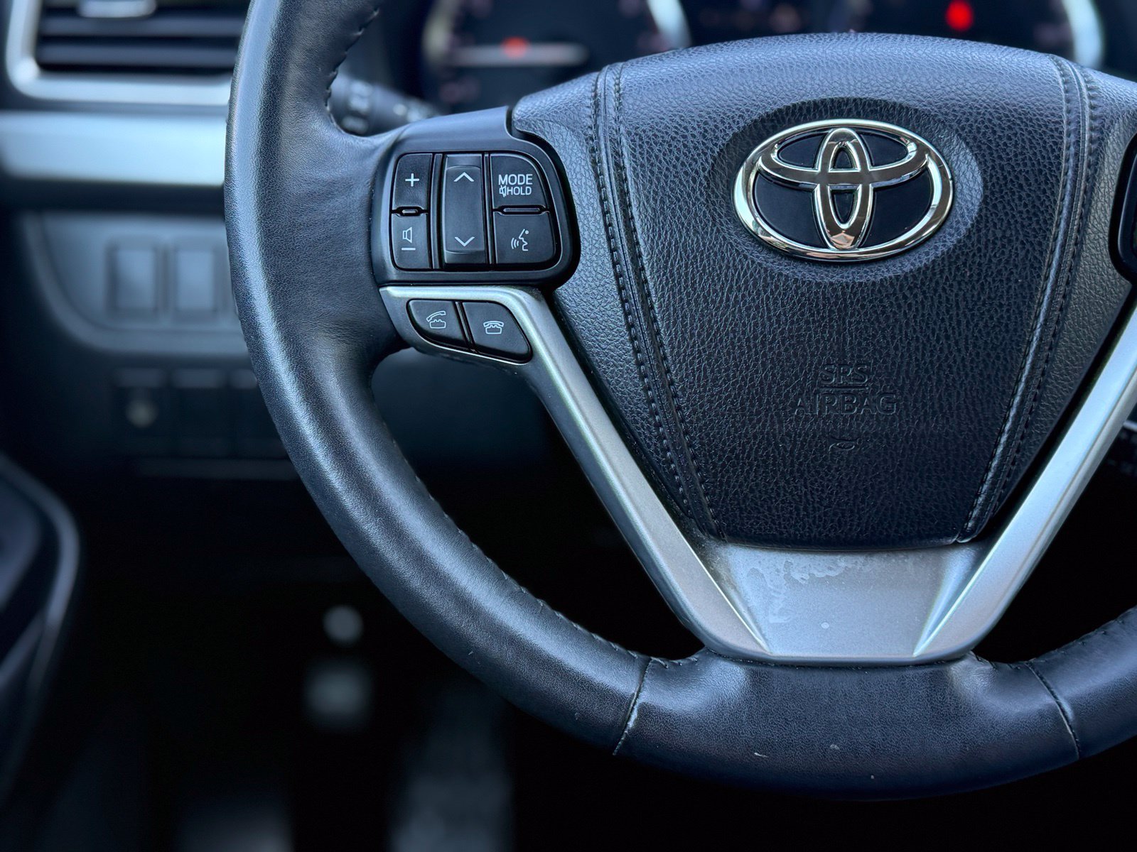 Used 2015 Toyota Highlander XLE AWD/4WD image 26
