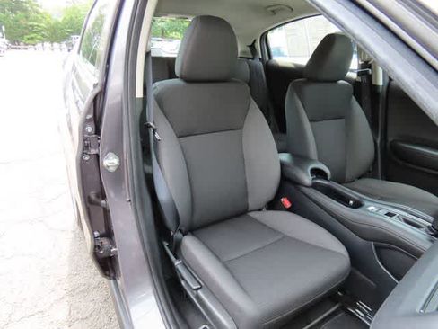 Certified 2019 Honda HR-V LX image 15