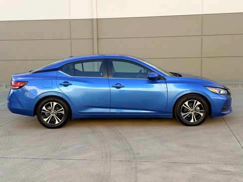 Used 2022 Nissan Sentra SV FWD image 4