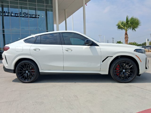 Used 2027 BMW X6 M60i w/ Executive Package AWD/4WD image 8