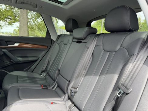 Certified 2023 Audi Q5 2.0T Premium Plus w/ Premium Plus Package AWD/4WD image 22