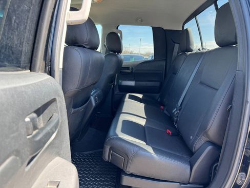 Used 2011 Toyota Tundra 4x4 Double Cab image 16