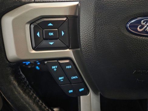 Used 2020 Ford F450 Lariat w/ Lariat Value Package image 47