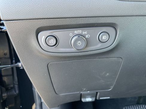 Certified 2023 Buick Encore GX Preferred w/ Cold Weather Comfort Package image 18