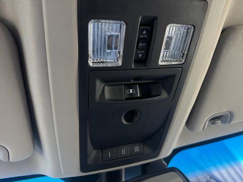 Used 2015 RAM 1500 Laramie w/ Convenience Group AWD/4WD image 22