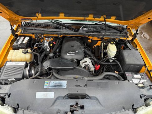 Used 2003 GMC Sierra 2500 W/T RWD image 24