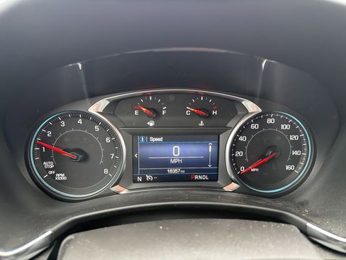 Used 2024 Chevrolet Equinox LT AWD/4WD image 14
