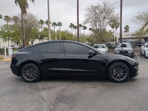 Used 2023 Tesla Model 3 Standard Range image 4
