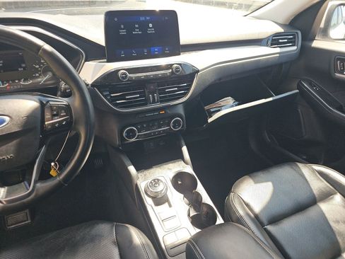 Used 2022 Ford Escape SEL FWD image 15