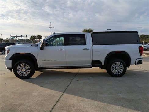 Used 2023 GMC Sierra 2500 Denali w/ Denali Ultimate Package image 7