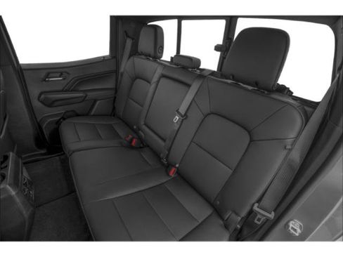 Used 2025 GMC Canyon Elevation w/ Convenience Package RWD image 15