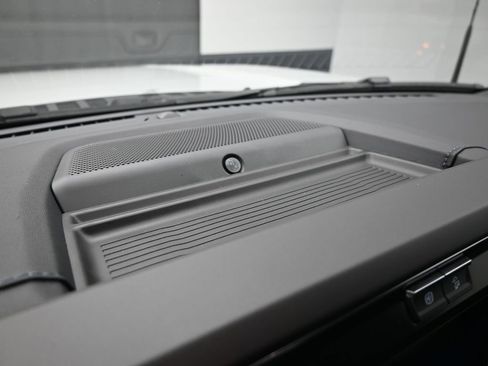 New 2026 Ford F250 Platinum image 19