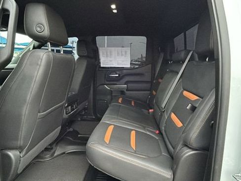 Used 2022 GMC Sierra 1500 AT4 w/ AT4 Preferred Package image 15