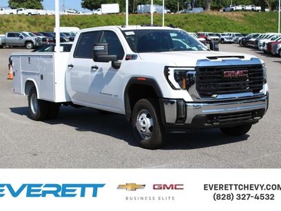 New 2026 GMC Sierra 3500 Pro w/ Convenience Package