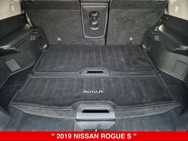 Used 2019 Nissan Rogue S AWD/4WD image 32