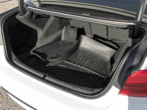 Used 2019 BMW 530i xDrive image 61