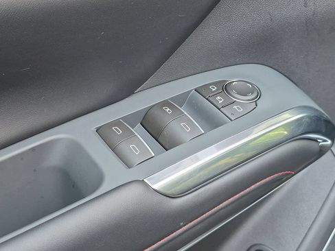 New 2027 Chevrolet Traverse RS FWD image 14