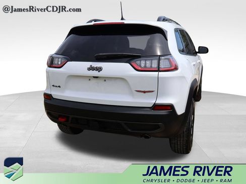 Used 2022 Jeep Cherokee Trailhawk w/ Trailer Tow Group AWD/4WD image 17