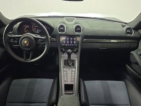 Certified 2024 Porsche 718 Cayman GT4 RS RWD image 27