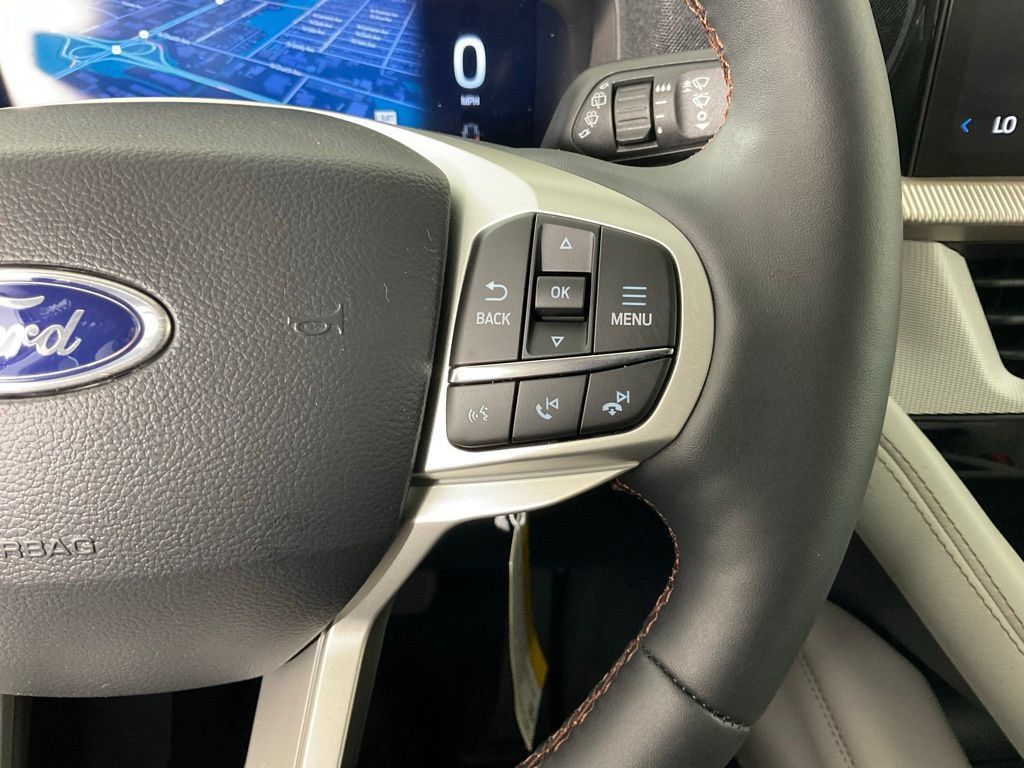New 2026 Ford Explorer Active w/ Active Comfort Package RWD image 26