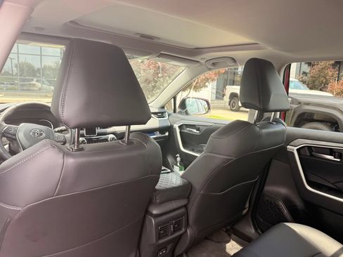 Used 2024 Toyota RAV4 XLE Premium w/ Weather Package AWD/4WD image 10