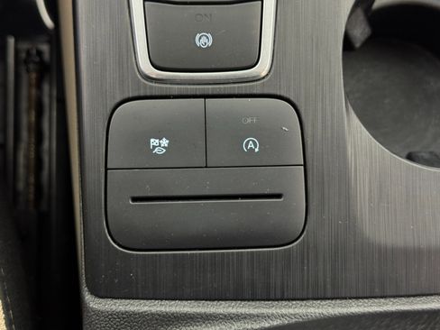 Used 2022 Ford Escape SE w/ Cold Weather Package image 28