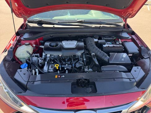 Used 2020 Hyundai Elantra Sport w/ Cargo Package (C1) FWD image 21