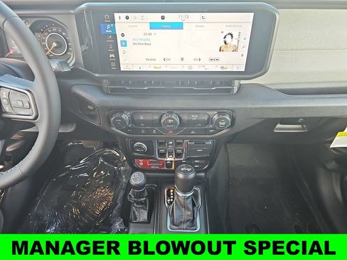 New 2026 Jeep Wrangler Unlimited Sport AWD/4WD image 19