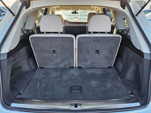 Used 2022 Audi Q7 Premium Plus image 33