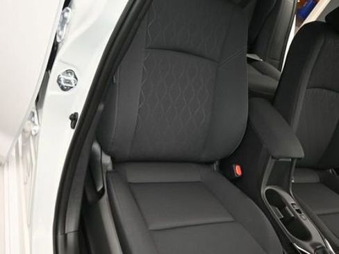 Used 2025 Toyota Corolla LE image 15