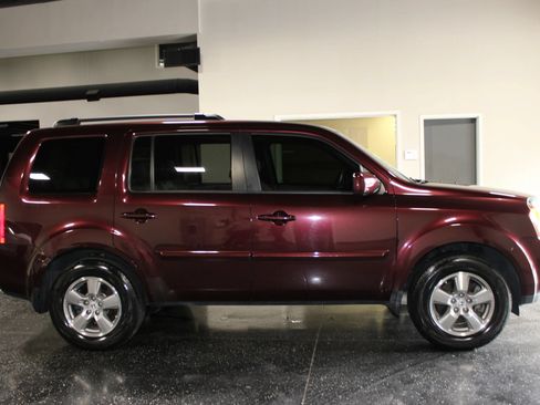 Used 2011 Honda Pilot EX-L image 2