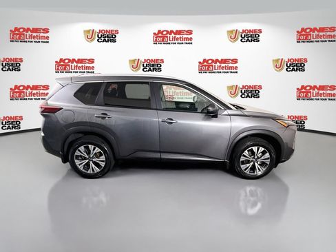 Used 2023 Nissan Rogue SV w/ SV Premium Package AWD/4WD image 17