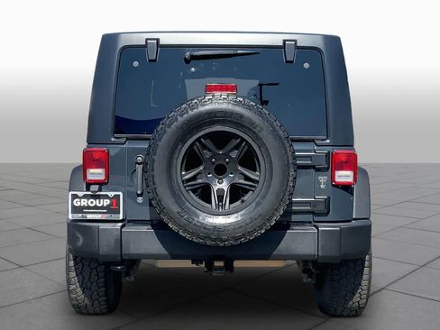 Used 2017 Jeep Wrangler Unlimited Sport w/ Quick Order Package 24S AWD/4WD image 5