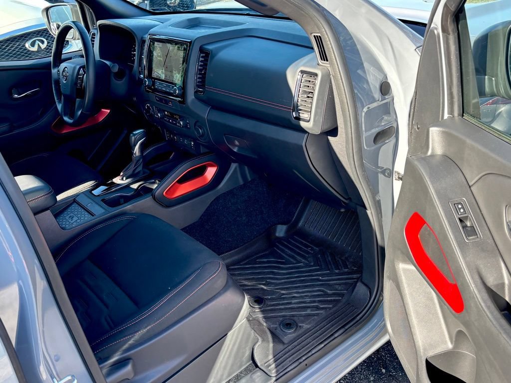 Certified 2023 Nissan Frontier PRO-4X w/ Pro Convenience Package AWD/4WD image 32