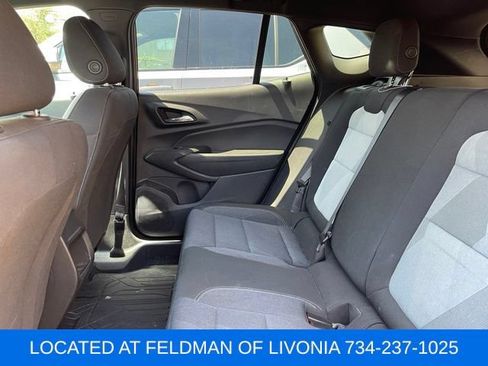 Used 2024 Chevrolet Trax RS w/ Driver Confidence Package FWD image 9