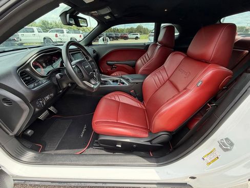 Used 2019 Dodge Challenger SRT Hellcat Redeye RWD image 15