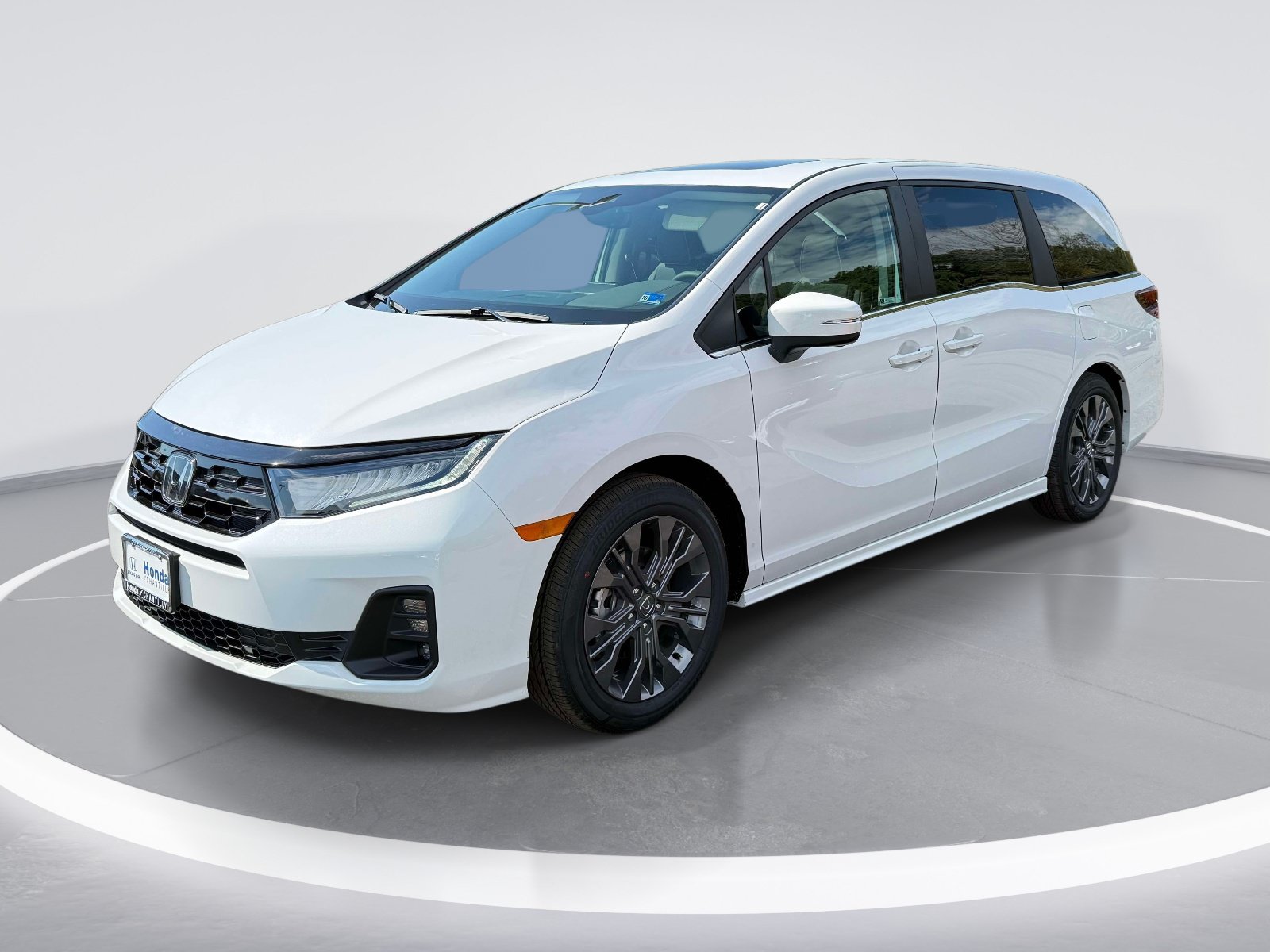 New 2027 Honda Odyssey Touring image 5