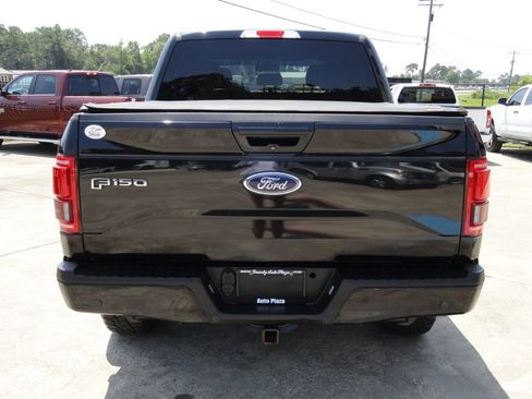 Used 2016 Ford F150 Lariat w/ Equipment Group 502A Luxury AWD/4WD image 4