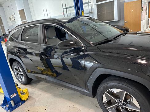 Used 2025 Hyundai Tucson SEL AWD/4WD image 24