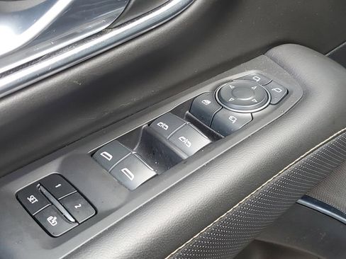 Certified 2024 Chevrolet Tahoe Premier AWD/4WD image 27