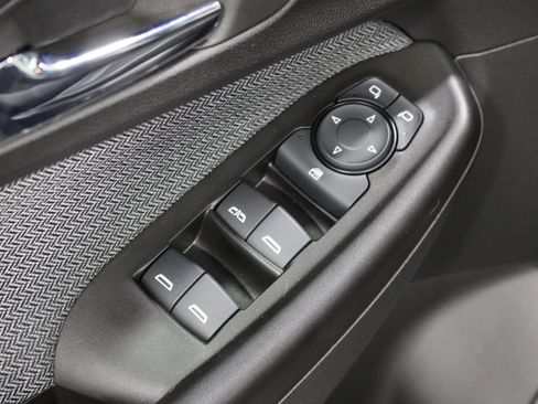 Used 2023 Chevrolet TrailBlazer LT FWD image 7